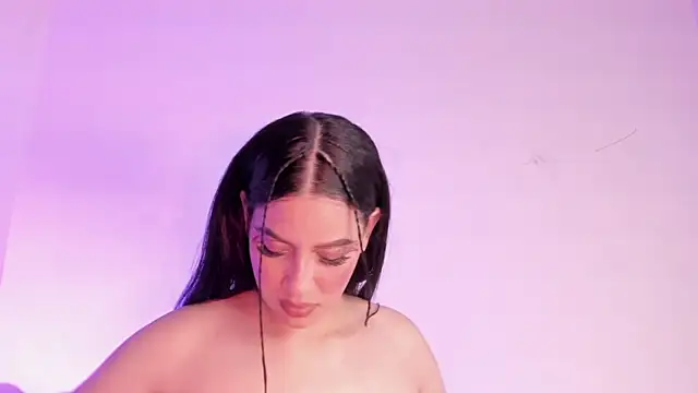 Megan Luxe online show from May 16, 6:34 am