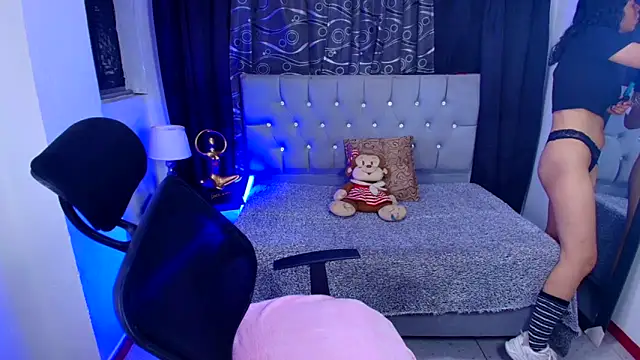 barbie angels online show from October 20, 9:59 pm
