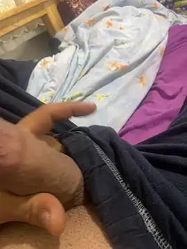 Snapshot of Darbelimatkap38 chatting on November 8, 10:35 pm Darbelimatkap38 online show from November 8, 10:35 pm