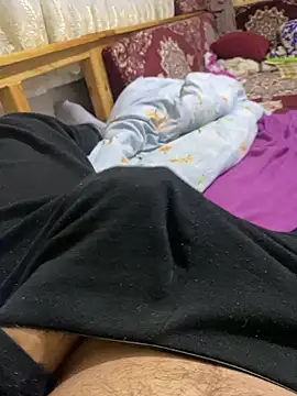 Snapshot of Darbelimatkap38 chatting on December 4, 9:58 pm Darbelimatkap38 online show from December 4, 9:58 pm