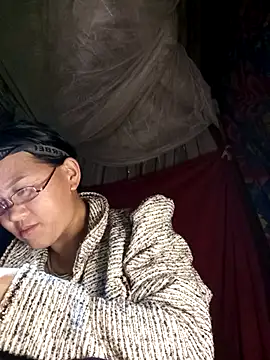 Snapshot of MaiHoa69 chatting on February 27, 2:17 pm MaiHoa69 online show from February 27, 2:17 pm