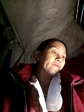 Snapshot of MaiHoa69 chatting on February 4, 8:31 am MaiHoa69 online show from February 4, 8:31 am