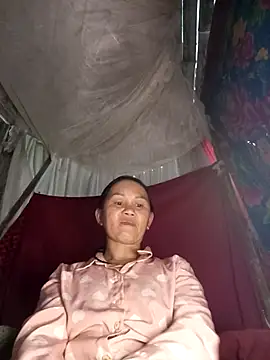 Snapshot of MaiHoa69 chatting on February 28, 7:08 am MaiHoa69 online show from February 28, 7:08 am