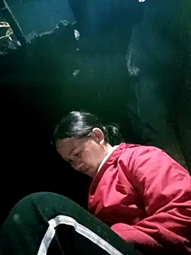 Snapshot of MaiHoa69 chatting on February 5, 11:17 am MaiHoa69 online show from February 5, 11:17 am