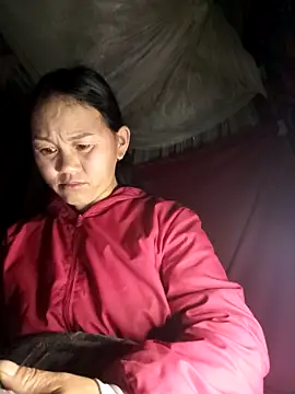 Snapshot of MaiHoa69 chatting on February 6, 9:55 pm MaiHoa69 online show from February 6, 9:55 pm