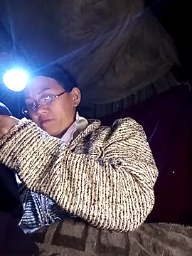 MaiHoa69 online show from March 8, 2:09 pm