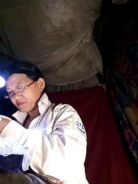 MaiHoa69 online show from April 2, 2:46 pm