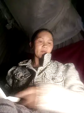 MaiHoa69 online show from March 13, 1:27 pm