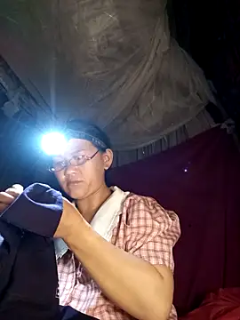 MaiHoa69 online show from March 19, 10:32 pm