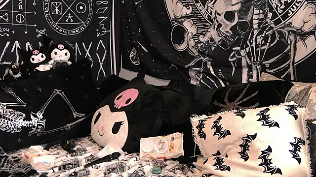 Paige Turner online show from March 11, 9:09 pm