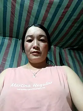 Snapshot of Bliss_rose chatting on September 13, 1:11 pm Bliss rose online show from September 13, 1:11 pm