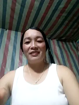 Snapshot of Bliss_rose chatting on October 12, 9:43 am Bliss rose online show from October 12, 9:43 am