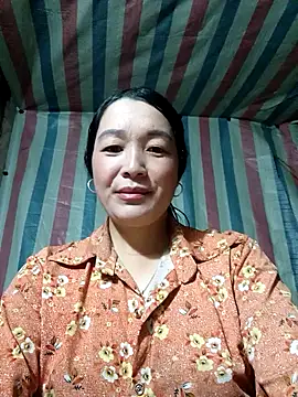 Bliss rose online show from November 1, 2:07 am