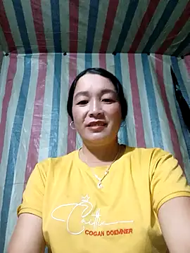 Snapshot of Bliss_rose chatting on October 14, 9:10 am Bliss rose online show from October 14, 9:10 am