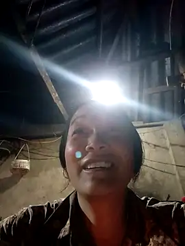 Bliss rose online show from February 6, 2:35 pm