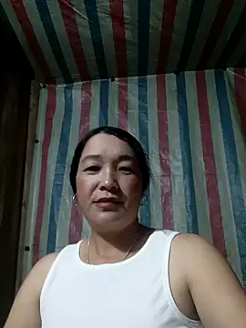Snapshot of Bliss_rose chatting on October 11, 1:50 am Bliss rose online show from October 11, 1:50 am