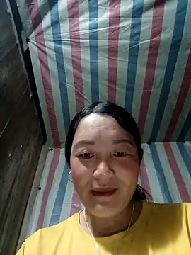 Snapshot of Bliss_rose chatting on September 24, 11:32 pm Bliss rose online show from September 24, 11:32 pm
