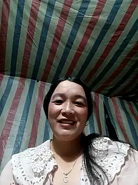 Snapshot of Bliss_rose chatting on October 8, 3:19 am Bliss rose online show from October 8, 3:19 am