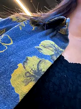 xiaoqiao ss online show from October 6, 11:33 am