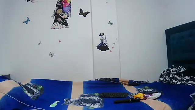 AddyStuart  online show from November 13, 3:21 am