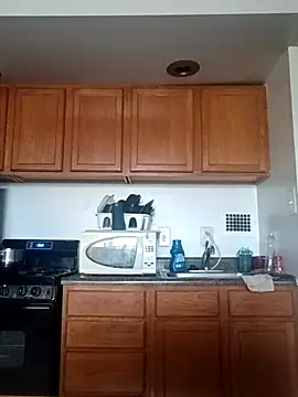 Longthickdick33 online show from April 2, 6:58 pm