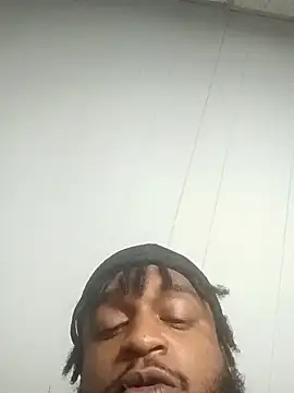 Snapshot of Longthickdick33 chatting on October 24, 10:03 am Longthickdick33 online show from October 24, 10:03 am