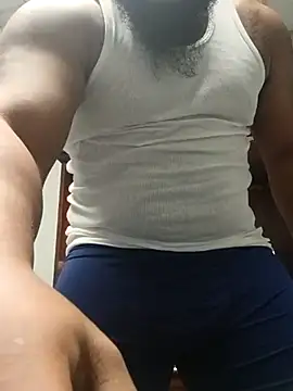 Snapshot of Longthickdick33 chatting on November 18, 12:41 pm Longthickdick33 online show from November 18, 12:41 pm