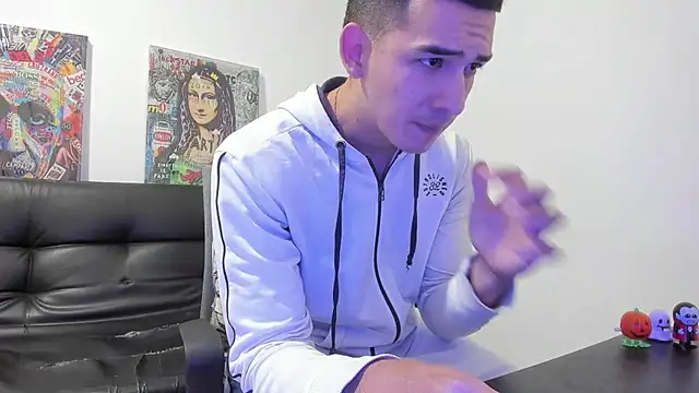 Mike3Xxx online show from October 19, 1:08 am