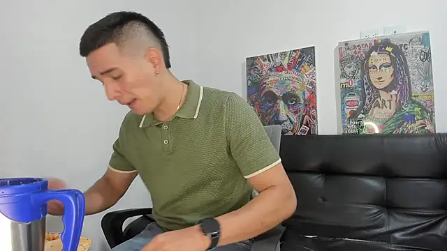 Mike3Xxx online show from September 28, 1:34 am