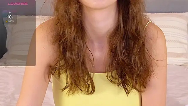 Snapshot of MilaLavson chatting on November 10, 5:01 am MilaLavson online show from November 10, 5:01 am