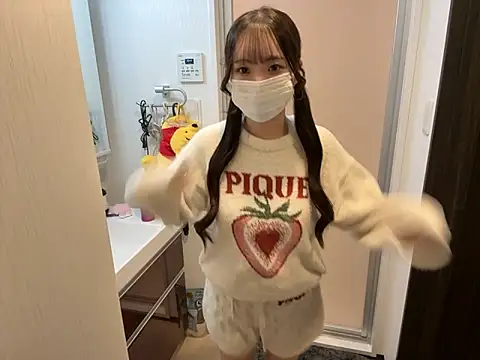 Snapshot of nano-da-u chatting on October 21, 2:49 pm nano-da-u online show from October 21, 2:49 pm