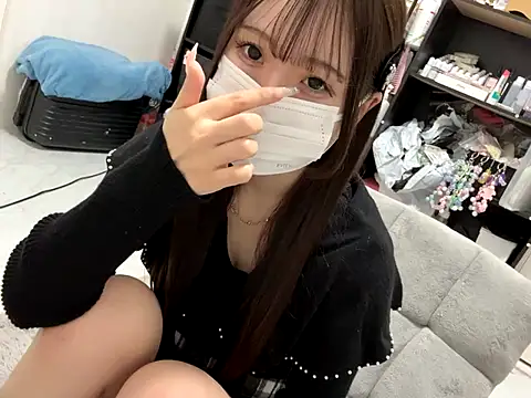 Snapshot of nano-da-u chatting on October 22, 3:00 pm nano-da-u online show from October 22, 3:00 pm