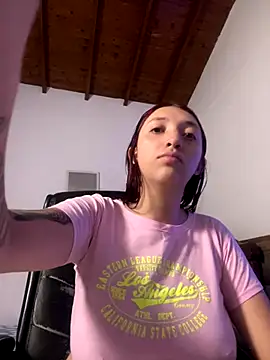 Paulina-Wells online show from November 18, 9:18 pm