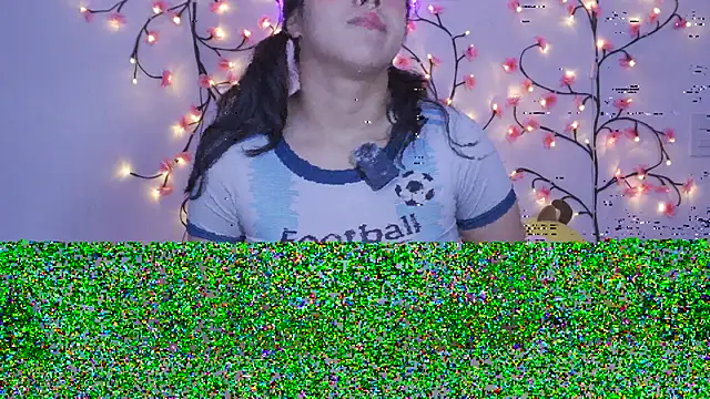 Snapshot of maruchan_1 chatting on December 19, 2:37 am maruchan 1 online show from December 19, 2:37 am