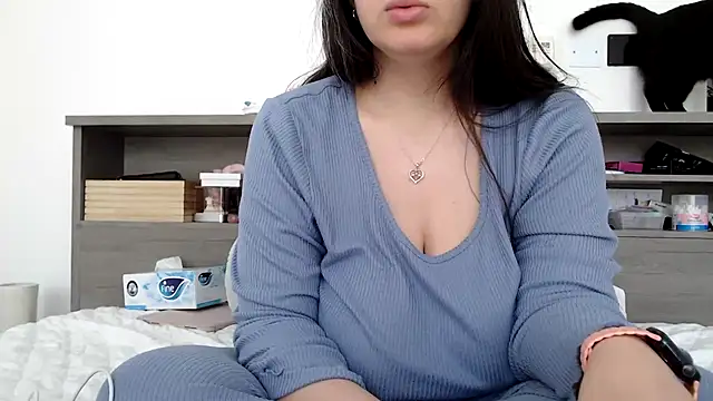 xxxmegamixxx online show from April 24, 7:32 am