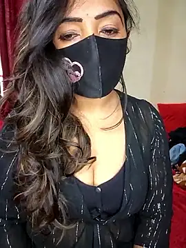 Snapshot of Hotbhabi305 chatting on December 1, 4:02 am Hotbhabi305 online show from December 1, 4:02 am