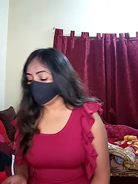 Snapshot of Hotbhabi305 chatting on January 13, 4:55 pm Hotbhabi305 online show from January 13, 4:55 pm