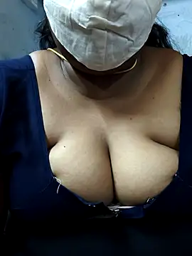 TAMIL ELAKKIYA online show from March 7, 6:02 pm