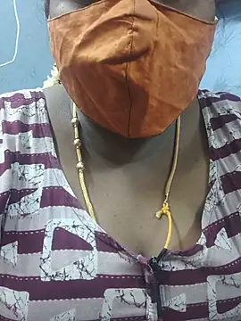 Snapshot of TAMIL_ELAKKIYA chatting on July 4, 6:45 pm TAMIL ELAKKIYA online show from July 4, 6:45 pm