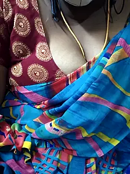 Snapshot of TAMIL_ELAKKIYA chatting on September 23, 5:09 pm TAMIL ELAKKIYA online show from September 23, 5:09 pm