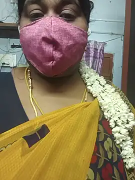Snapshot of TAMIL_ELAKKIYA chatting on July 17, 4:26 pm TAMIL ELAKKIYA online show from July 17, 4:26 pm