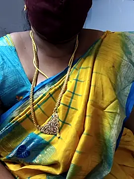 Snapshot of TAMIL_ELAKKIYA chatting on February 28, 6:29 pm TAMIL ELAKKIYA online show from February 28, 6:29 pm