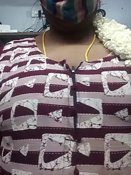 TAMIL ELAKKIYA online show from May 5, 4:32 pm