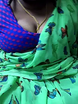 Snapshot of TAMIL_ELAKKIYA chatting on November 9, 6:12 pm TAMIL ELAKKIYA online show from November 9, 6:12 pm