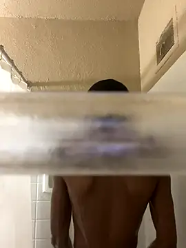 Snapshot of thickcum27 chatting on September 9, 4:11 am thickcum27 online show from September 9, 4:11 am