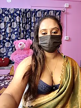 Cute-lusi online show from May 10, 7:16 pm