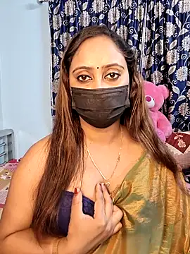 Snapshot of Cute-lusi chatting on December 16, 1:59 pm Cute-lusi online show from December 16, 1:59 pm