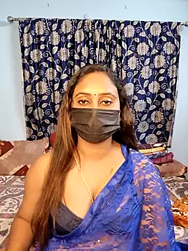 Snapshot of Cute-lusi chatting on March 9, 7:17 pm Cute-lusi online show from March 9, 7:17 pm