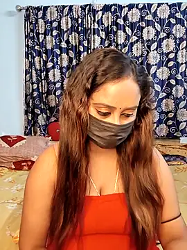 Snapshot of Cute-lusi chatting on March 21, 7:07 pm Cute-lusi online show from March 21, 7:07 pm