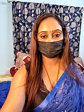 Cute-lusi online show from November 4, 6:55 pm